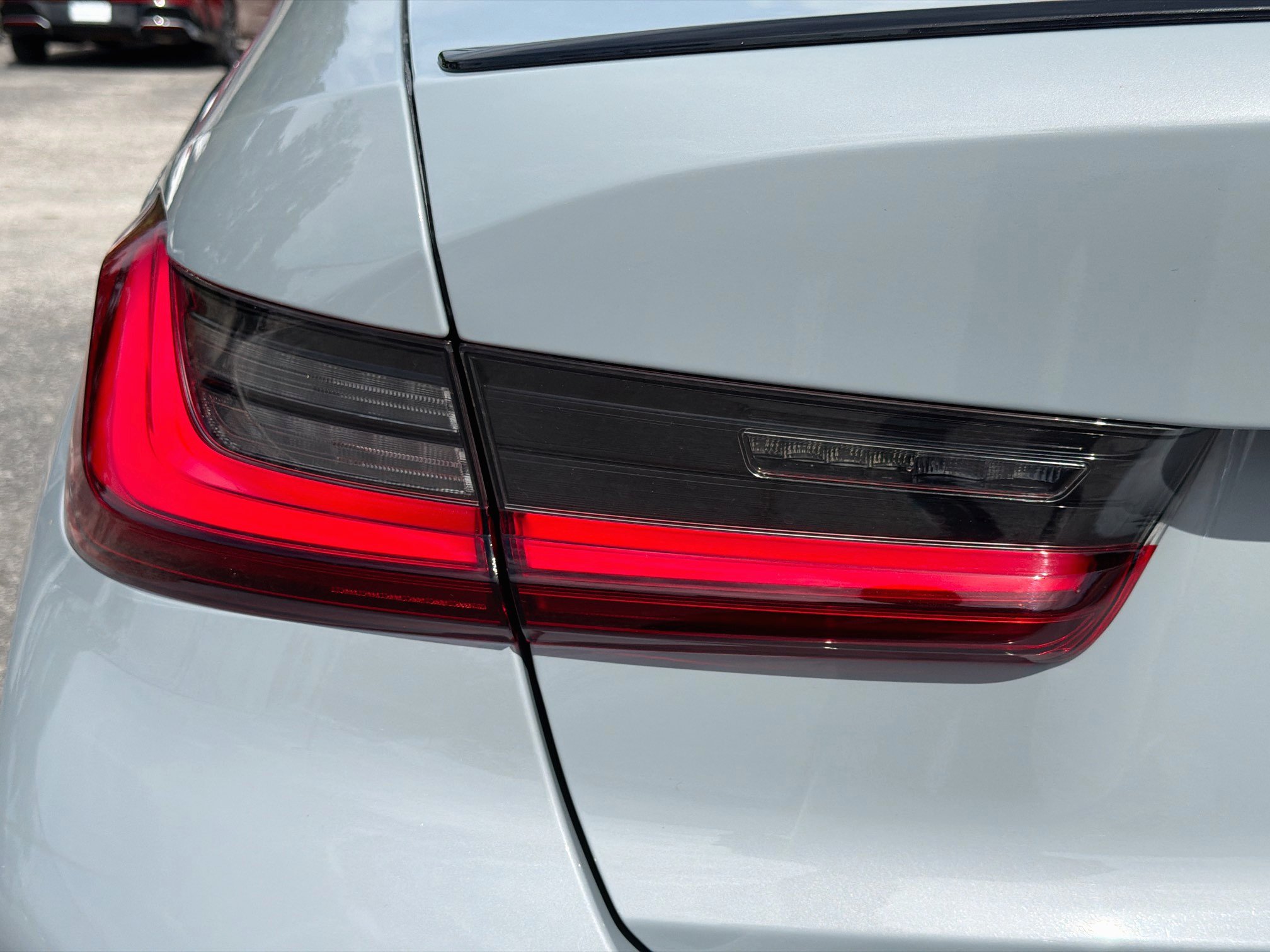 Used 2024 BMW 330e w/ Premium Package RWD image 10