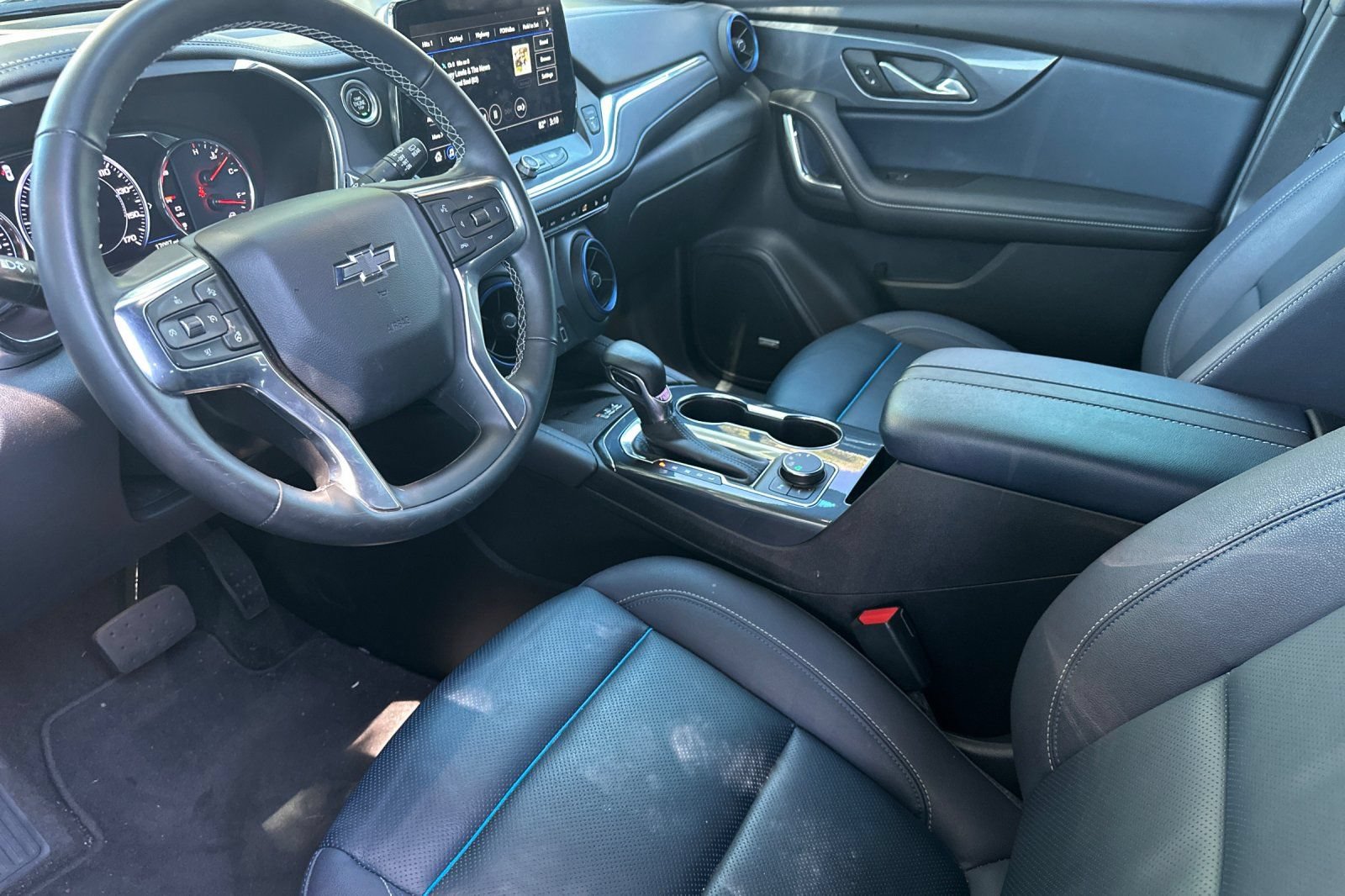 Used 2023 Chevrolet Blazer RS w/ Driver Confidence II Package AWD/4WD image 10