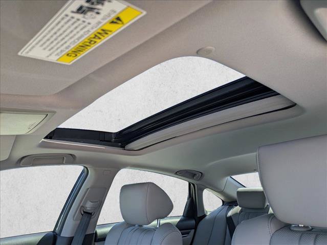 Used 2018 Honda Accord Touring image 16