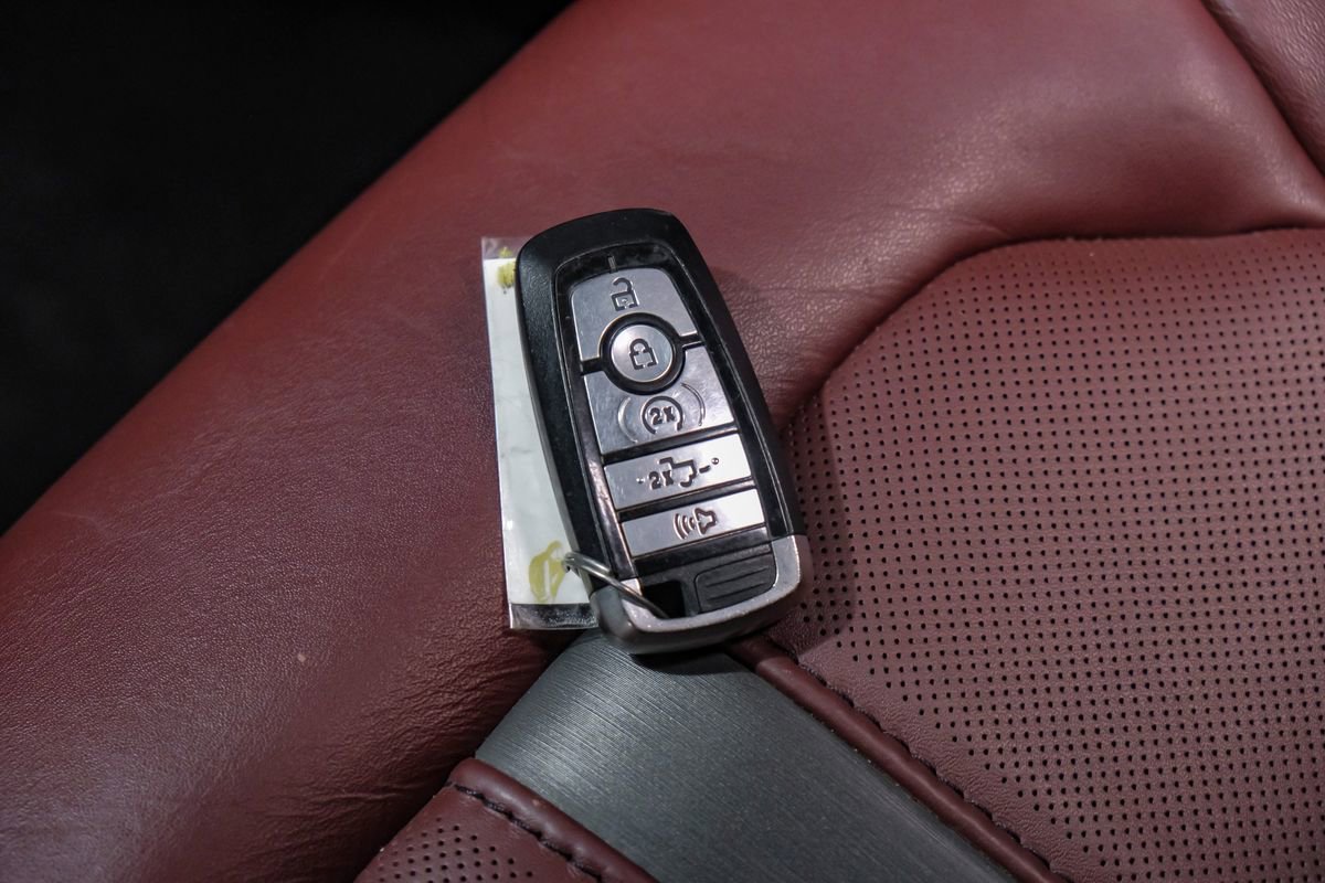 Used 2020 Ford F450 Platinum w/ FX4 Off-Road Package image 69