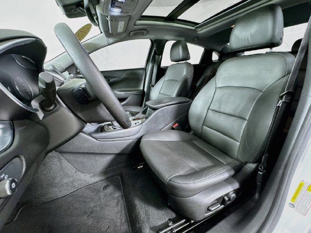 Used 2020 Chevrolet Malibu Premier FWD image 11
