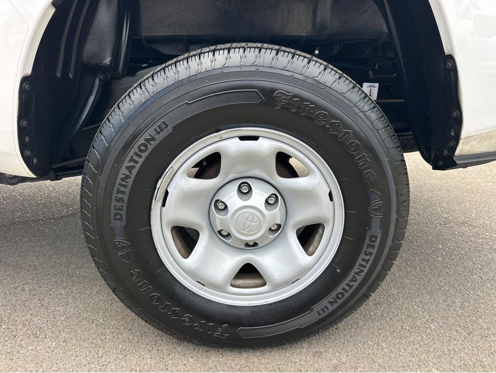 Used 2021 Toyota Tacoma SR RWD image 14