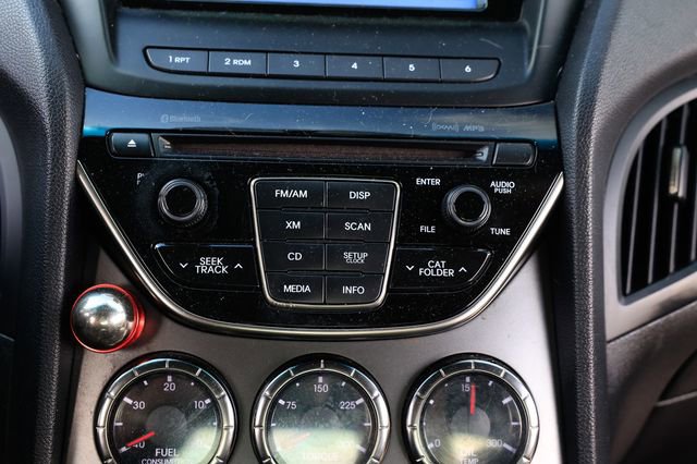 Used 2015 Hyundai Genesis 3.8 image 34