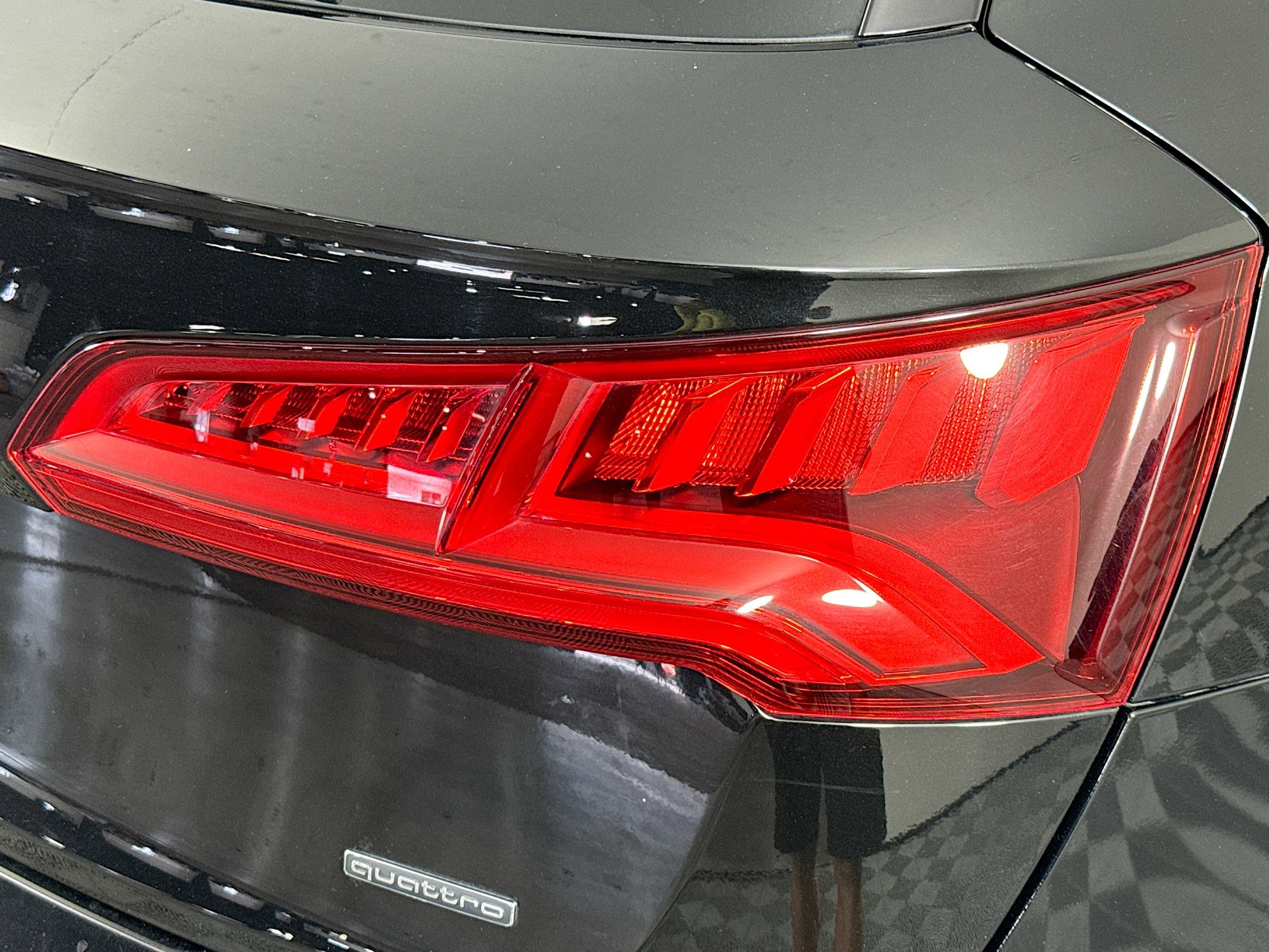 Used 2019 Audi Q5 Prestige w/ Prestige Package AWD/4WD image 33