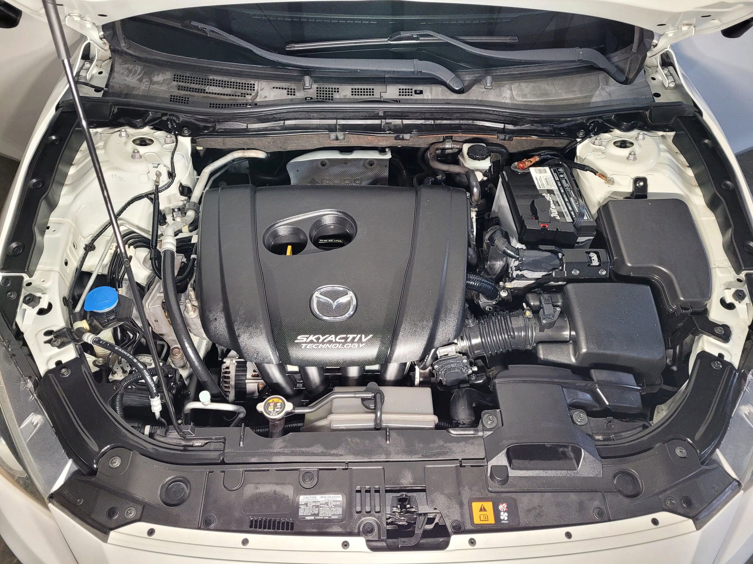 Used 2014 MAZDA MAZDA3 i Grand Touring image 47