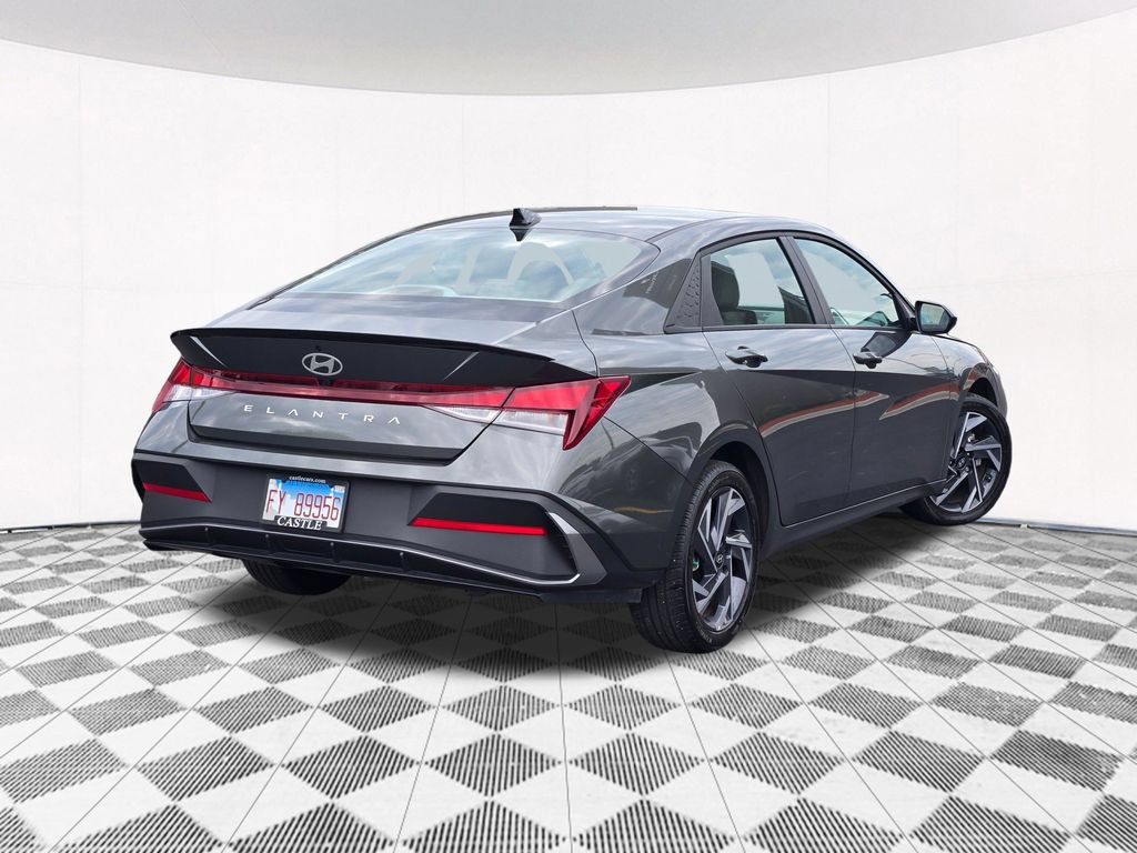 Certified 2025 Hyundai Elantra Sport w/ Cargo Package FWD image 14