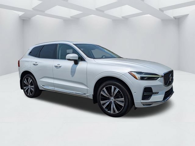 Used 2022 Volvo XC60 B5 Inscription w/ Advanced Package FWD image 2