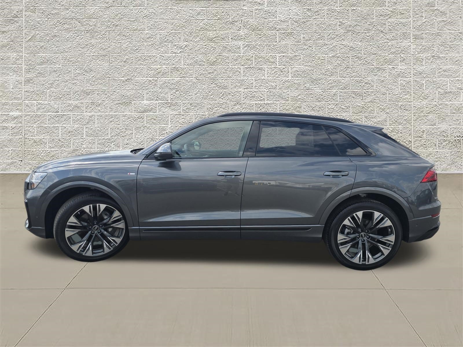 New 2027 Audi Q8 Premium Plus AWD/4WD image 4