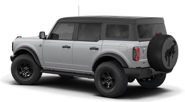 New 2026 Ford Bronco Outer Banks w/ Sasquatch Package image 2