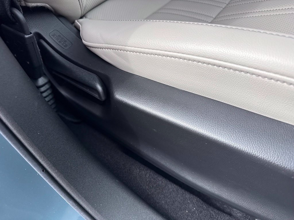 Used 2024 Honda HR-V EX-L image 41