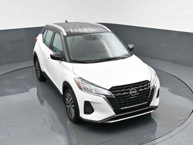 Used 2023 Nissan Kicks SV FWD image 18