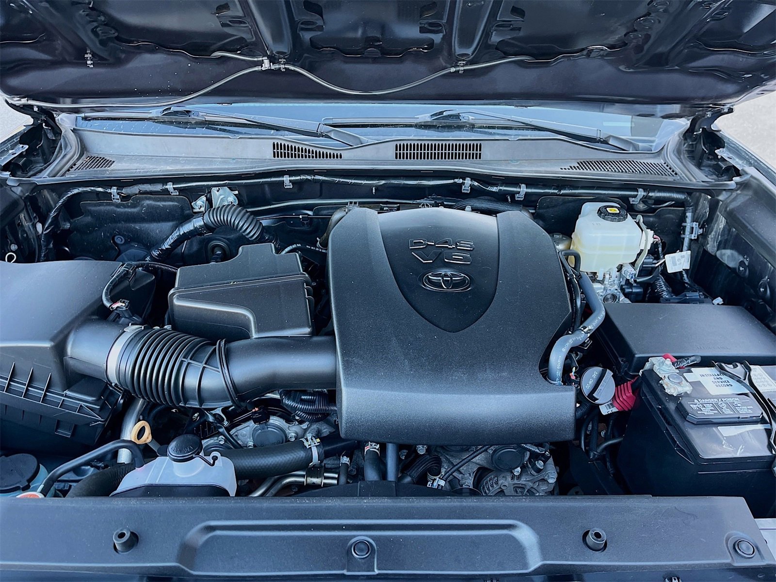 Used 2021 Toyota Tacoma TRD Off-Road image 27