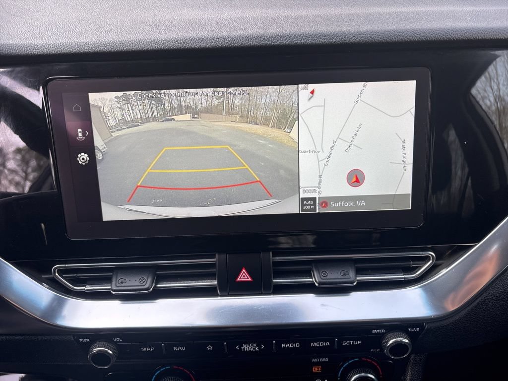 Used 2022 Kia Niro Touring Special Edition FWD image 23