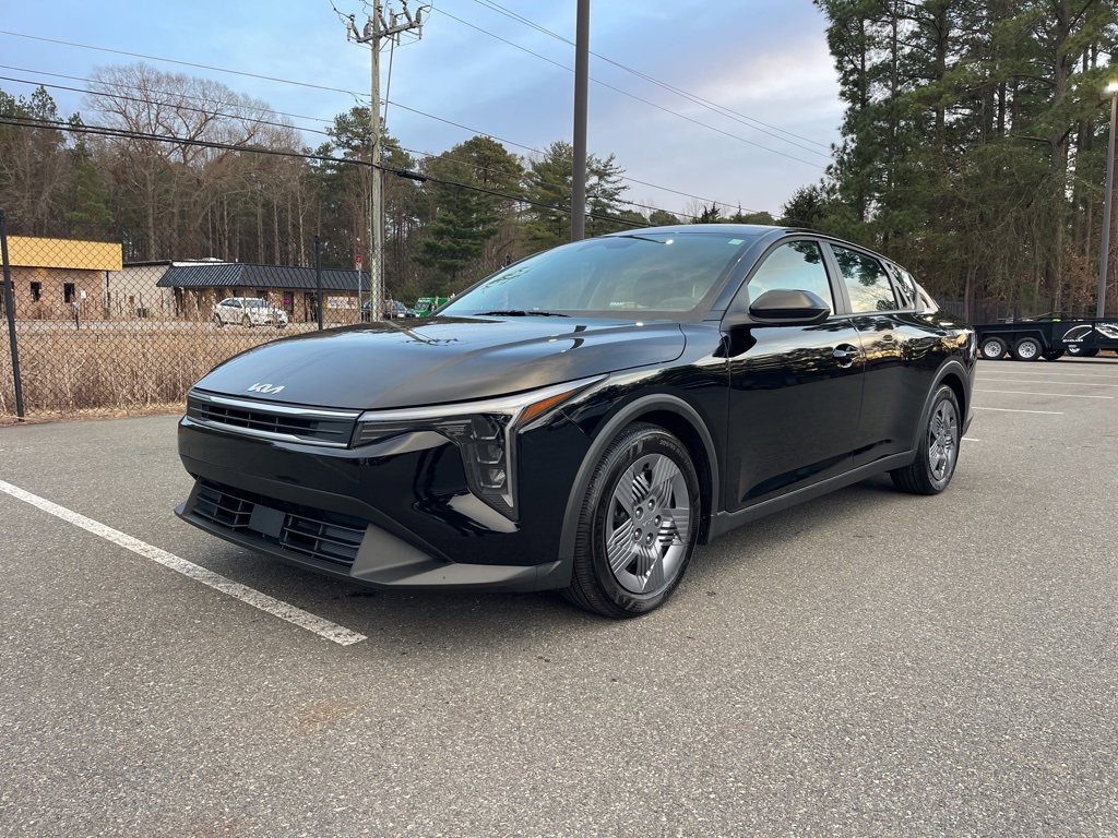 Used 2025 Kia K4 LX video 2
