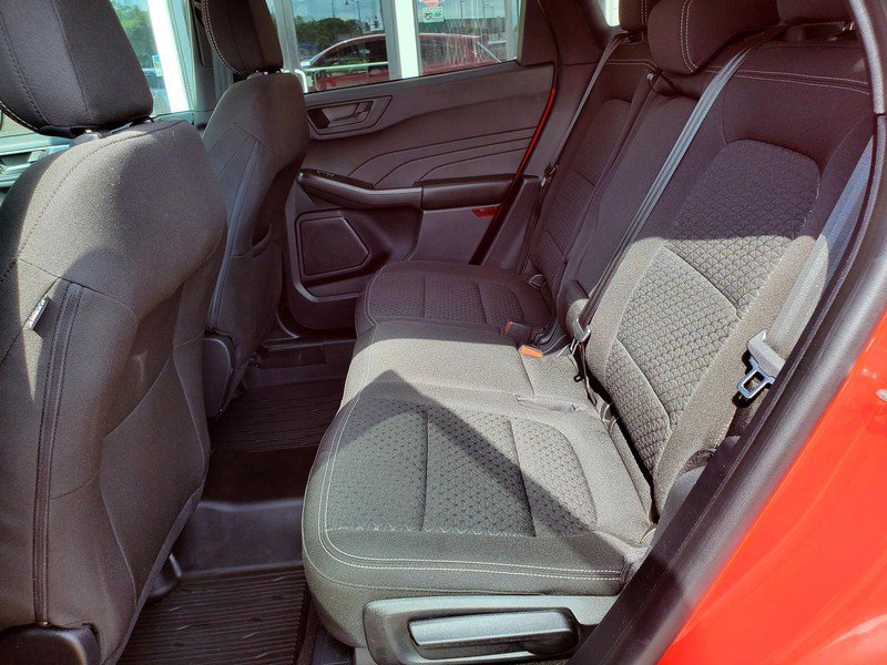 Used 2024 Ford Escape Active AWD/4WD image 14