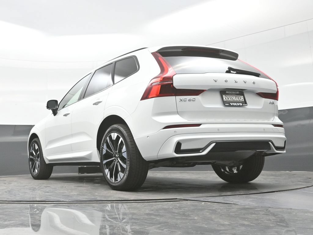 New 2026 Volvo XC60 B5 Plus w/ Climate Package AWD/4WD image 25