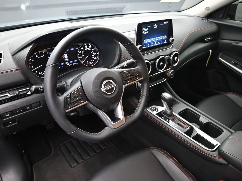 Certified 2025 Nissan Sentra SR w/ SR Premium Package image 17