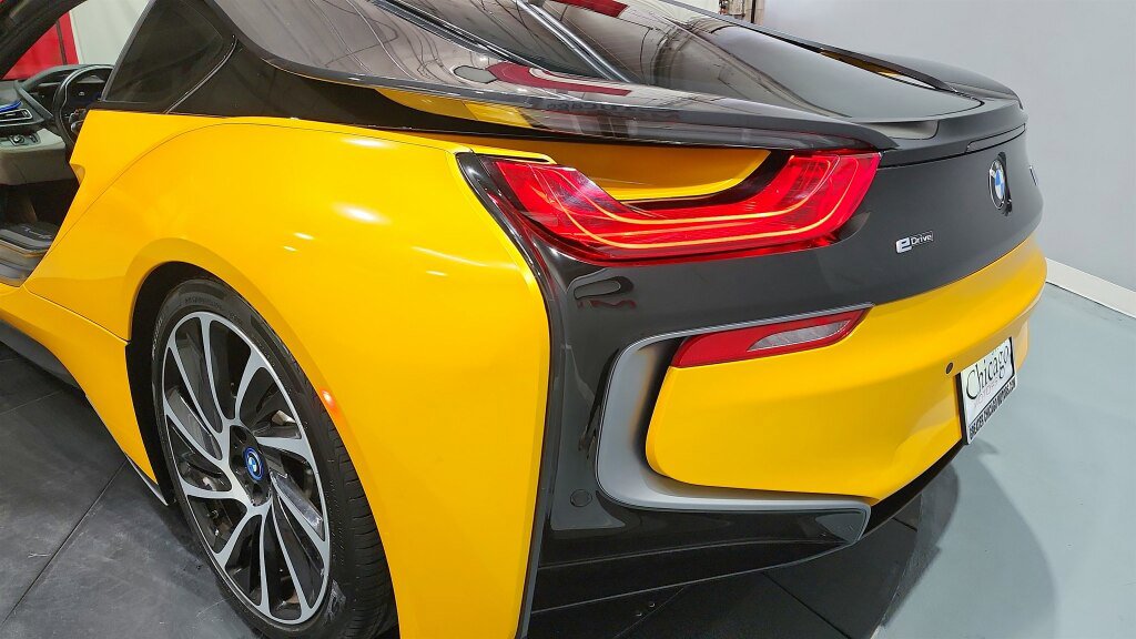 Used 2014 BMW i8 AWD/4WD image 40