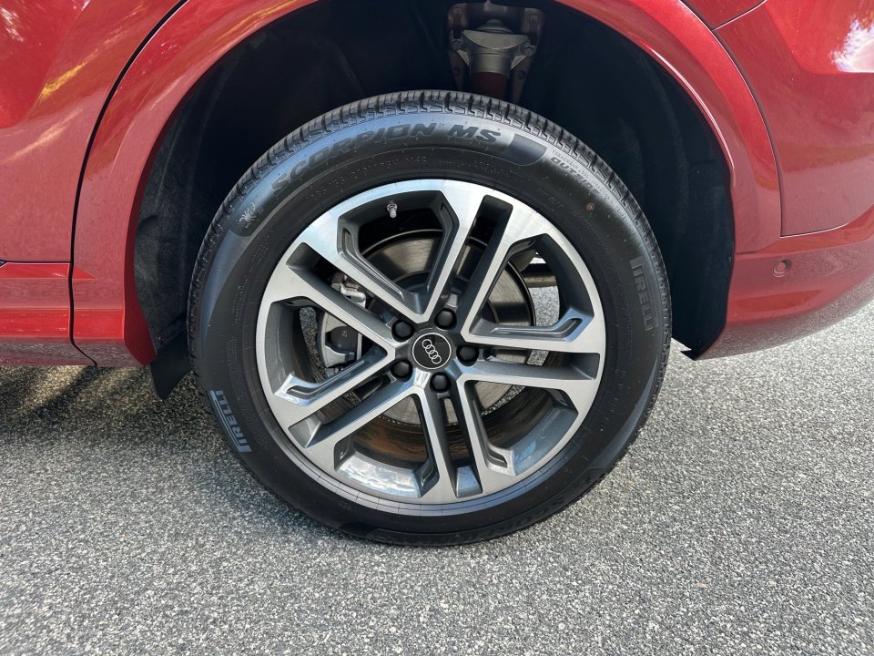 New 2025 Audi Q5 Premium Plus image 22