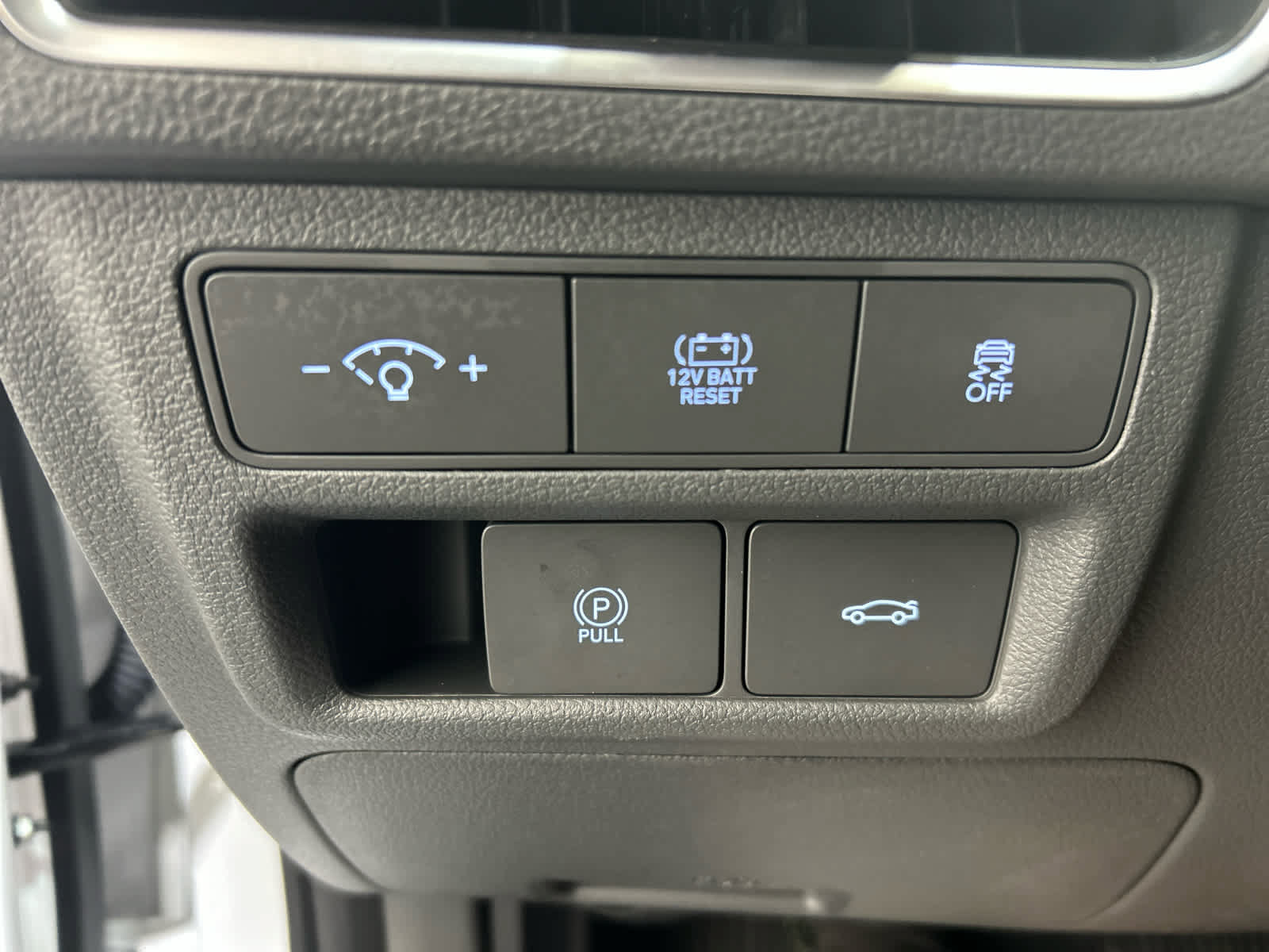 Used 2026 Hyundai Sonata SEL FWD image 19