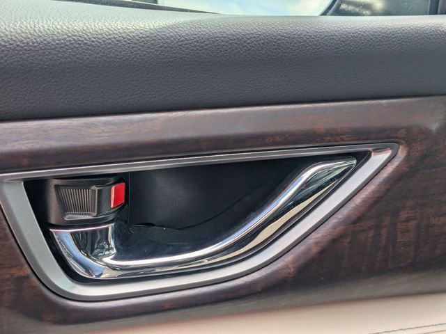 Used 2022 Subaru Ascent Touring image 12