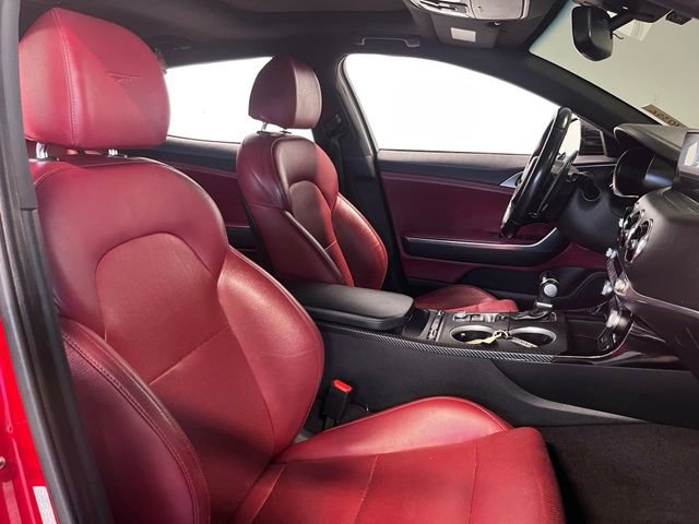 Used 2018 Kia Stinger GT1 RWD image 10