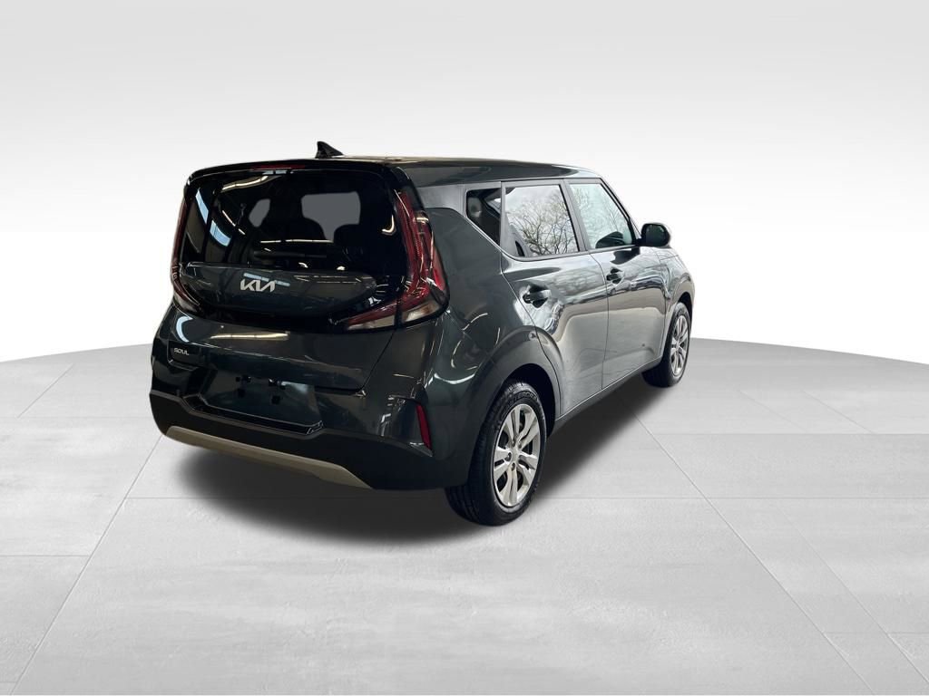 Certified 2023 Kia Soul LX FWD image 33