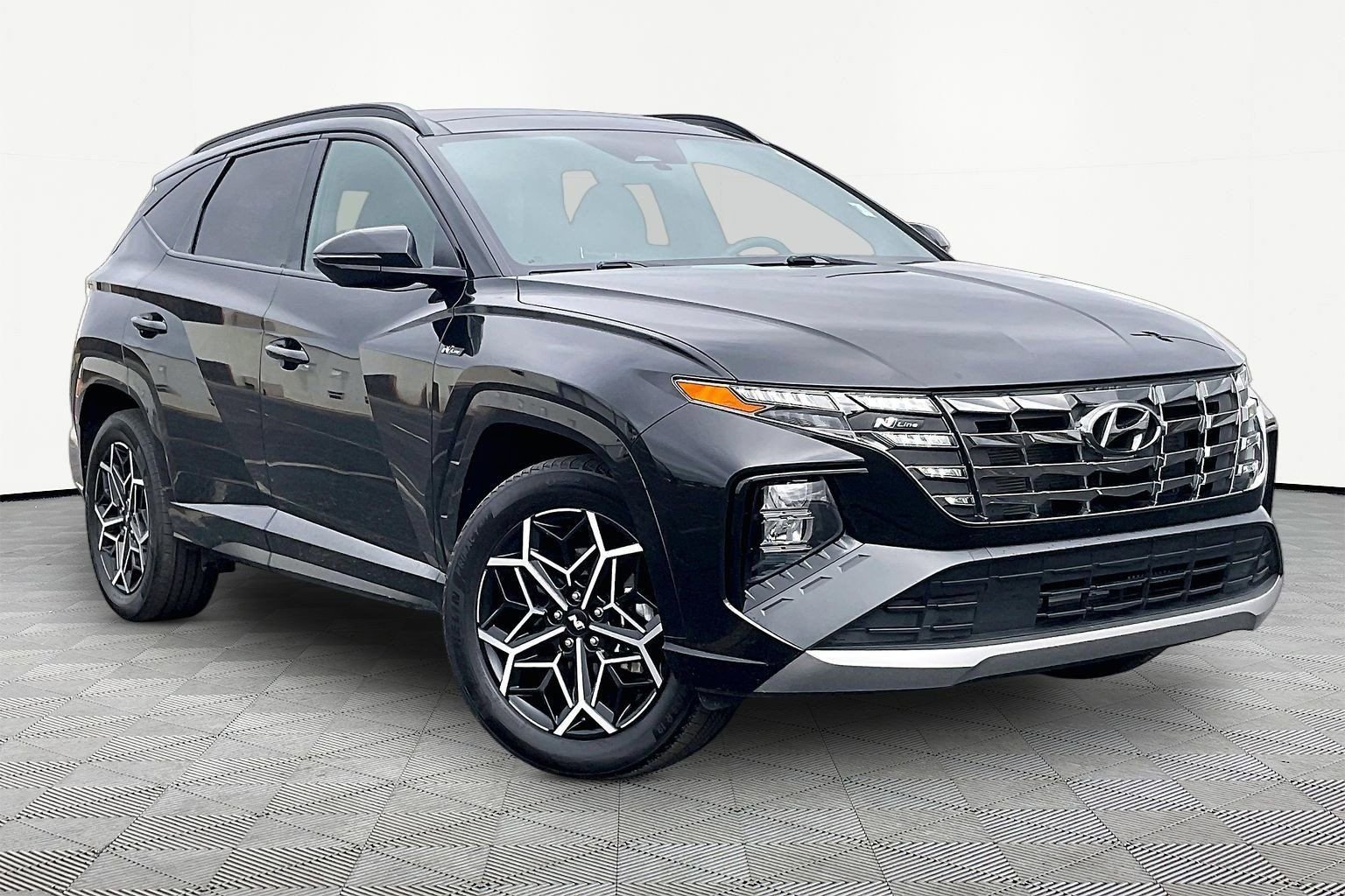 Used 2024 Hyundai Tucson N Line image 1