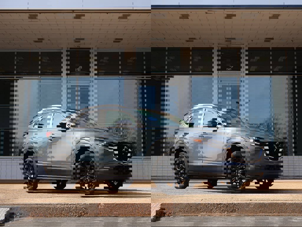 Used 2022 MAZDA CX-30 AWD 2.5 S w/ Preferred Package image 2