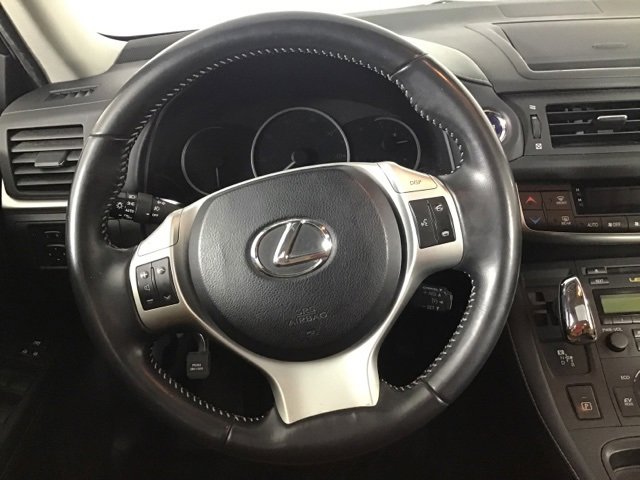 Used 2012 Lexus CT 200h image 11