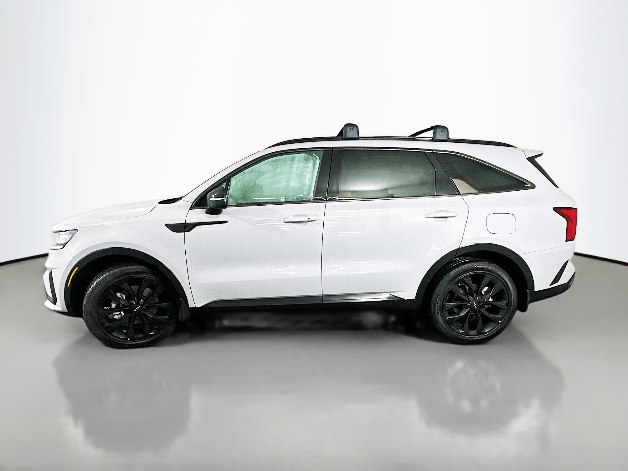 Certified 2022 Kia Sorento SX image 4