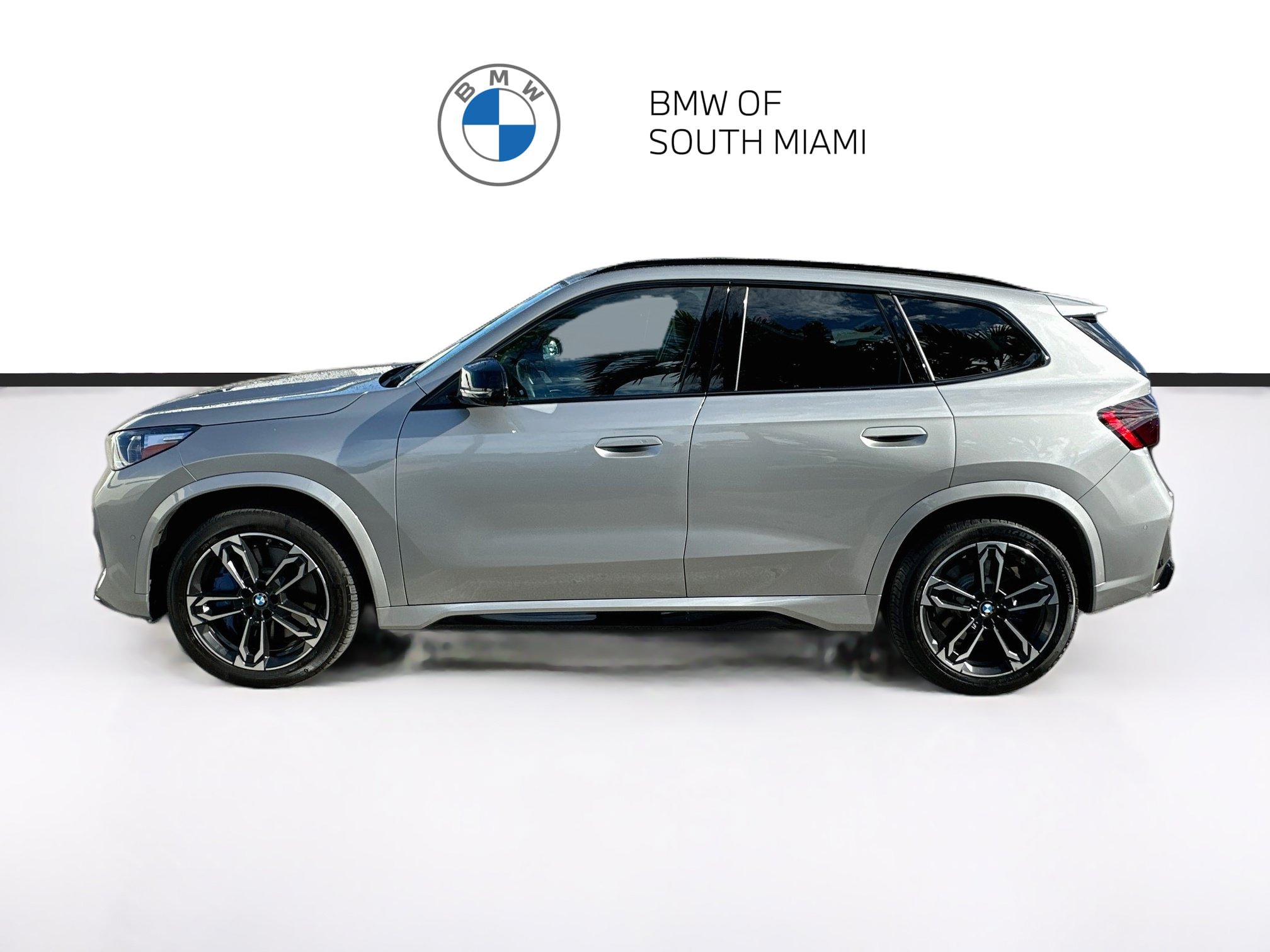 Certified 2025 BMW X1 M35i AWD/4WD image 4