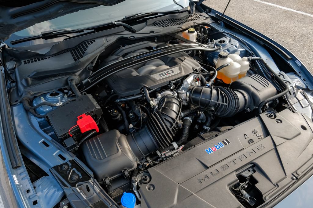 Used 2024 Ford Mustang Dark Horse RWD image 49