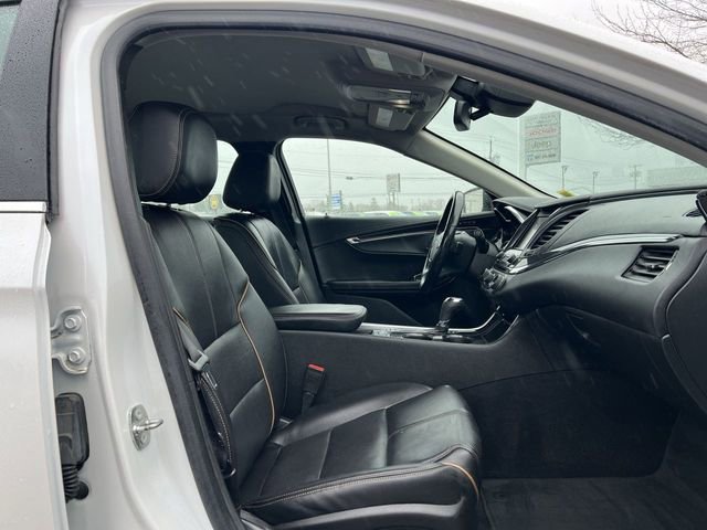 Used 2017 Chevrolet Impala Premier w/ Enhanced Convenience Package image 19
