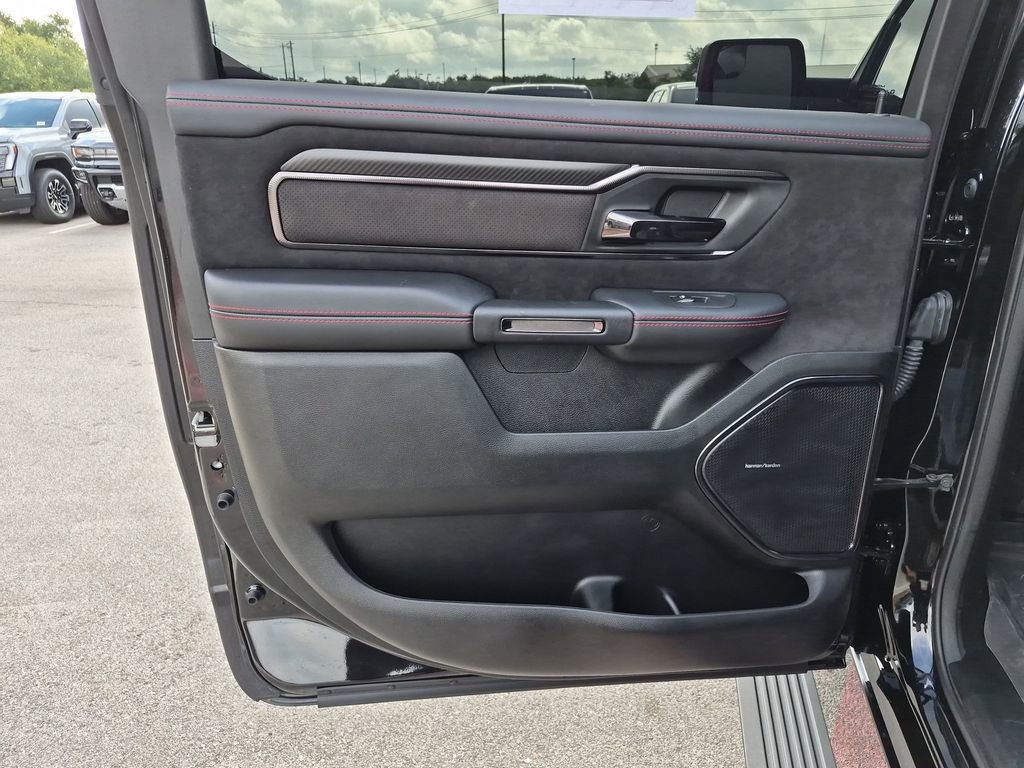 Used 2025 RAM 1500 RHO w/ RHO Level 1 Equipment Group AWD/4WD image 38