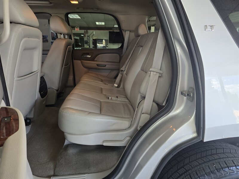 Used 2010 Chevrolet Tahoe LT AWD/4WD image 11