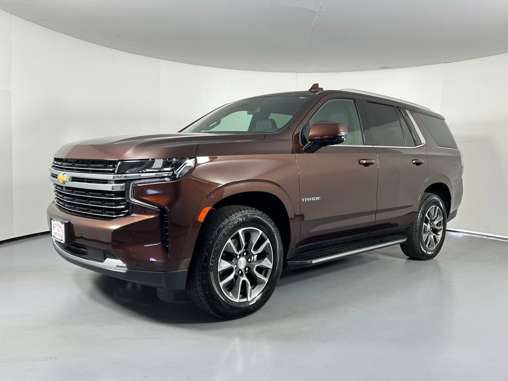 Used 2022 Chevrolet Tahoe LT w/ LT Signature Plus Package image 3