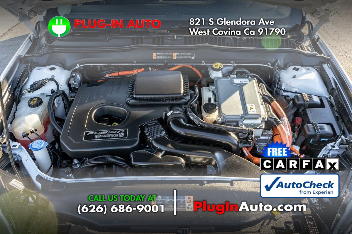 Used 2018 Ford Fusion Energi Titanium image 13