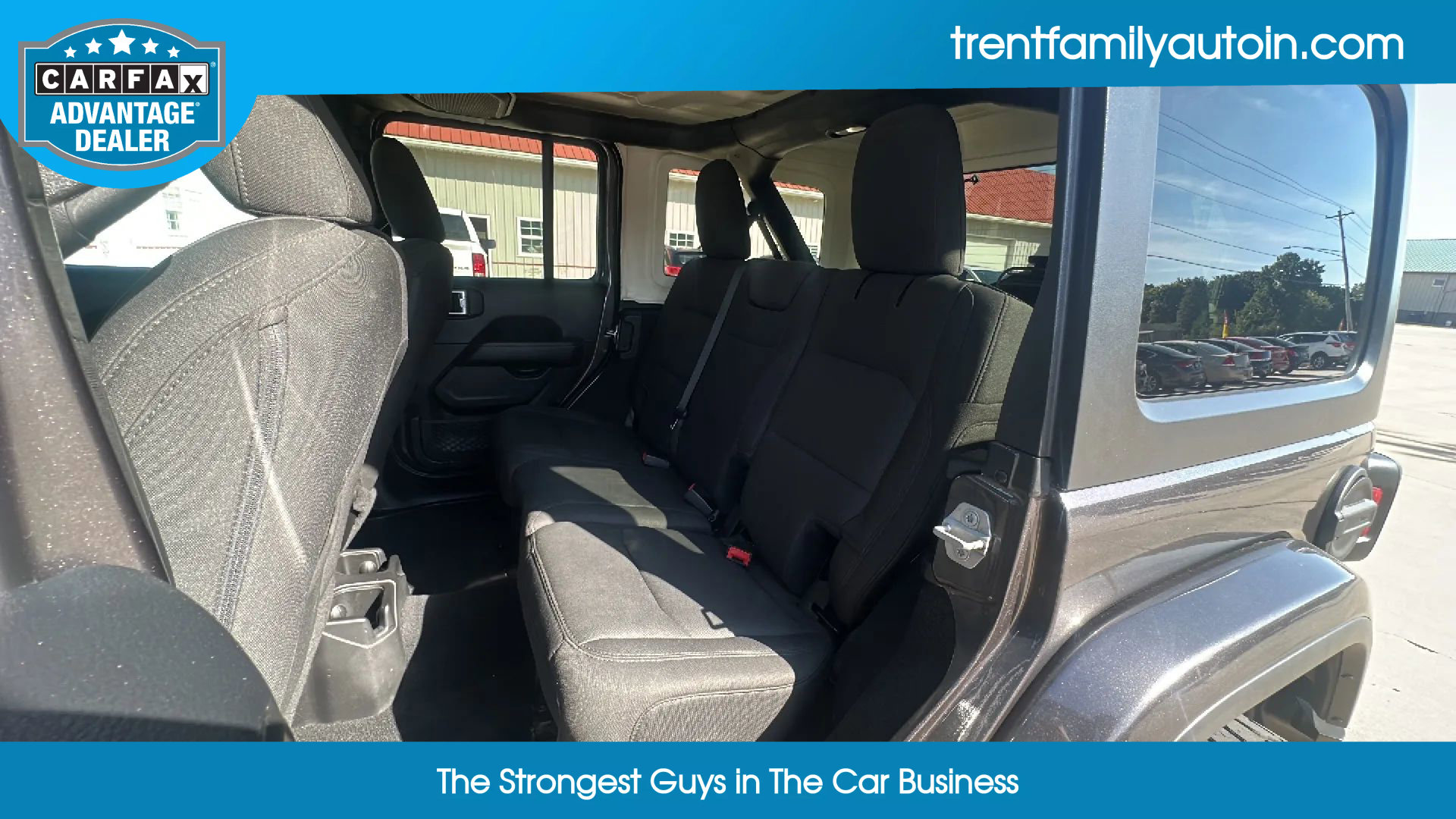 Used 2019 Jeep Wrangler Unlimited Sahara image 33