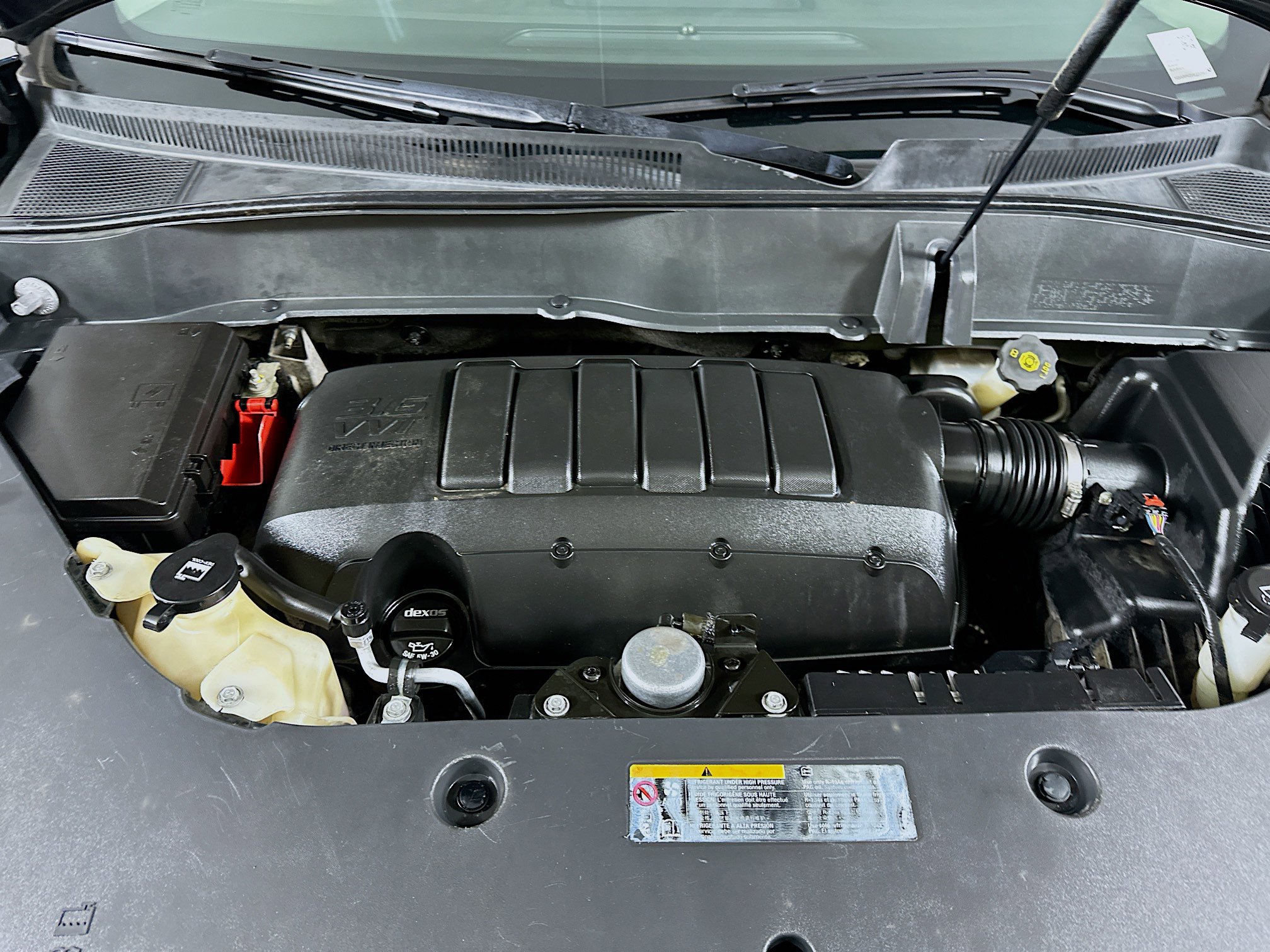 Used 2014 GMC Acadia SLE FWD image 34