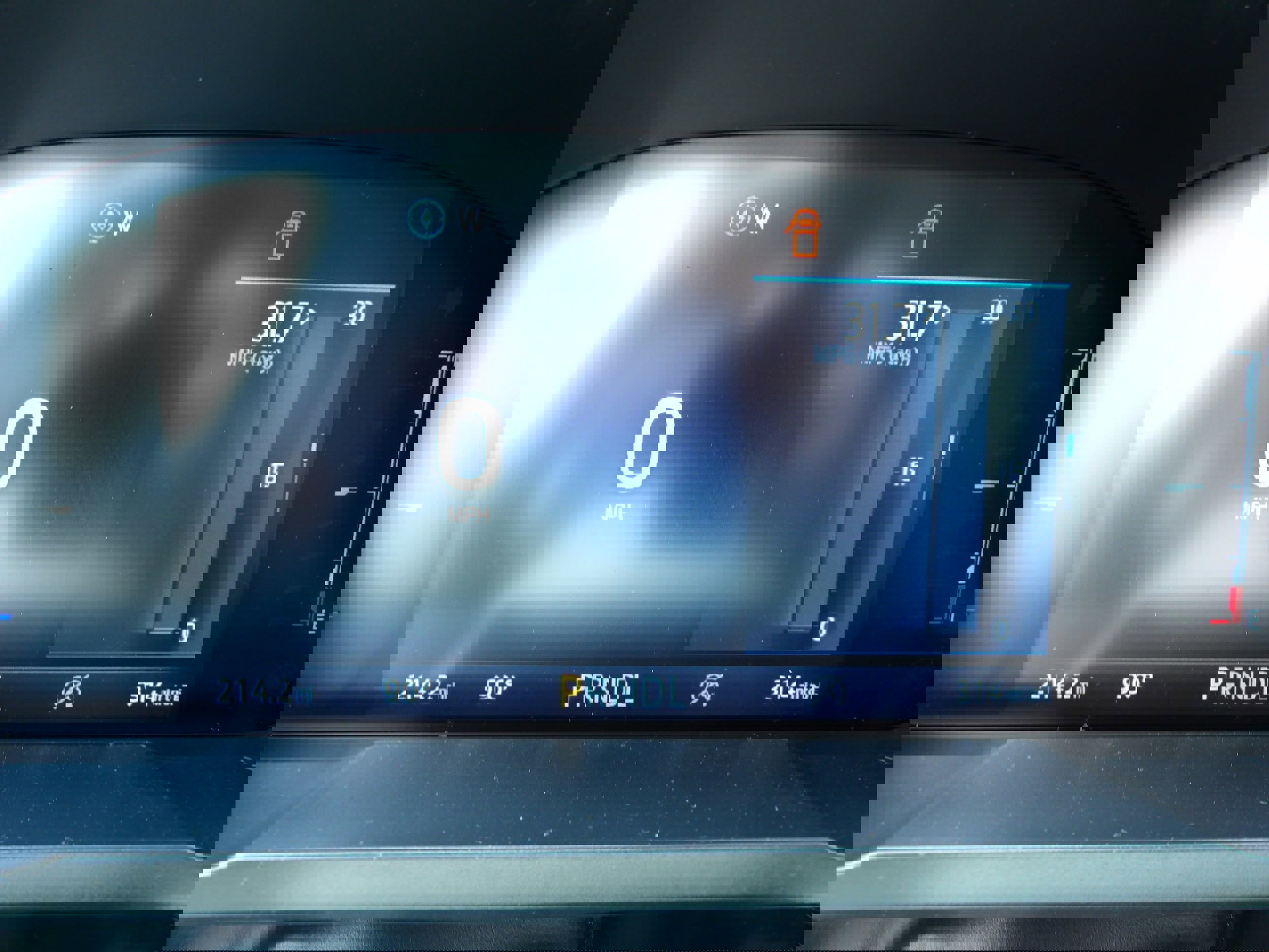 New 2025 Ford Maverick XLT w/ XLT Luxury Package image 15