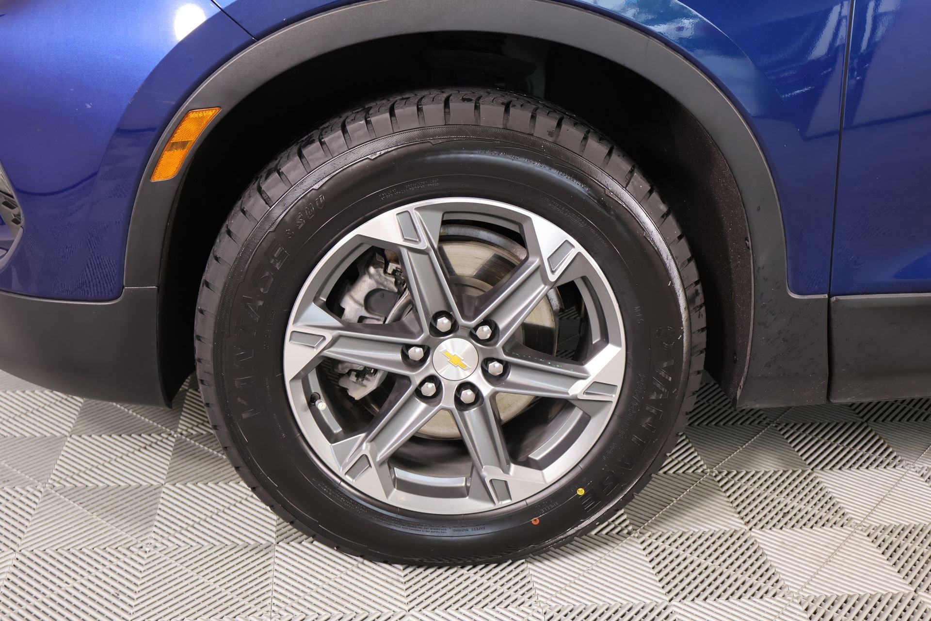 Used 2023 Chevrolet Blazer LT w/ Convenience Package FWD image 17