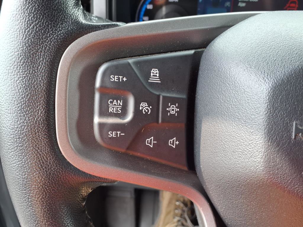 Used 2021 Ford Bronco Badlands image 16