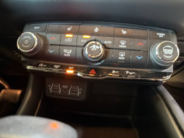 Used 2021 Dodge Durango GT AWD/4WD image 19