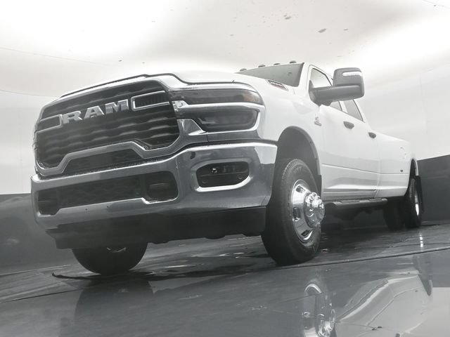 New 2026 RAM 3500 Tradesman AWD/4WD image 44