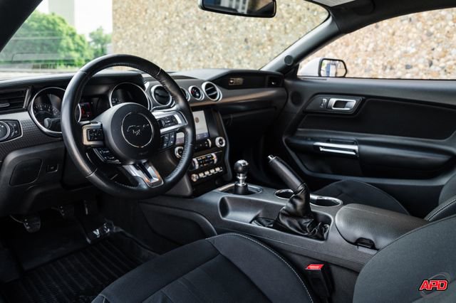 Used 2020 Ford Mustang GT w/ GT Performance Package RWD image 2