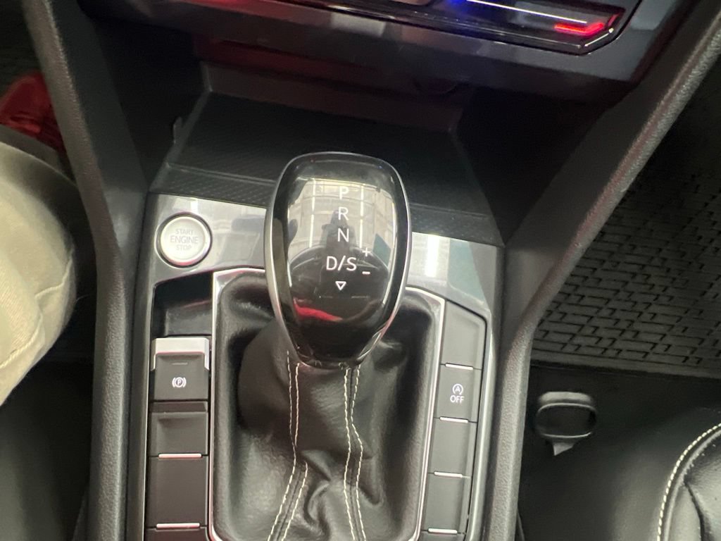 Certified 2024 Volkswagen Tiguan SE AWD/4WD image 19
