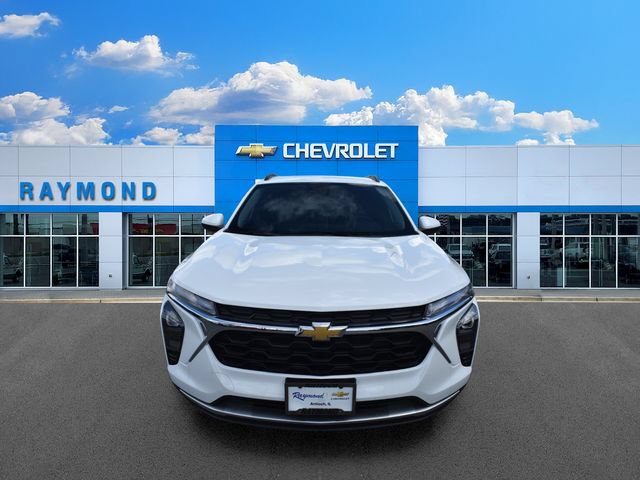 New 2026 Chevrolet Trax LT w/ LT Convenience Package FWD image 9