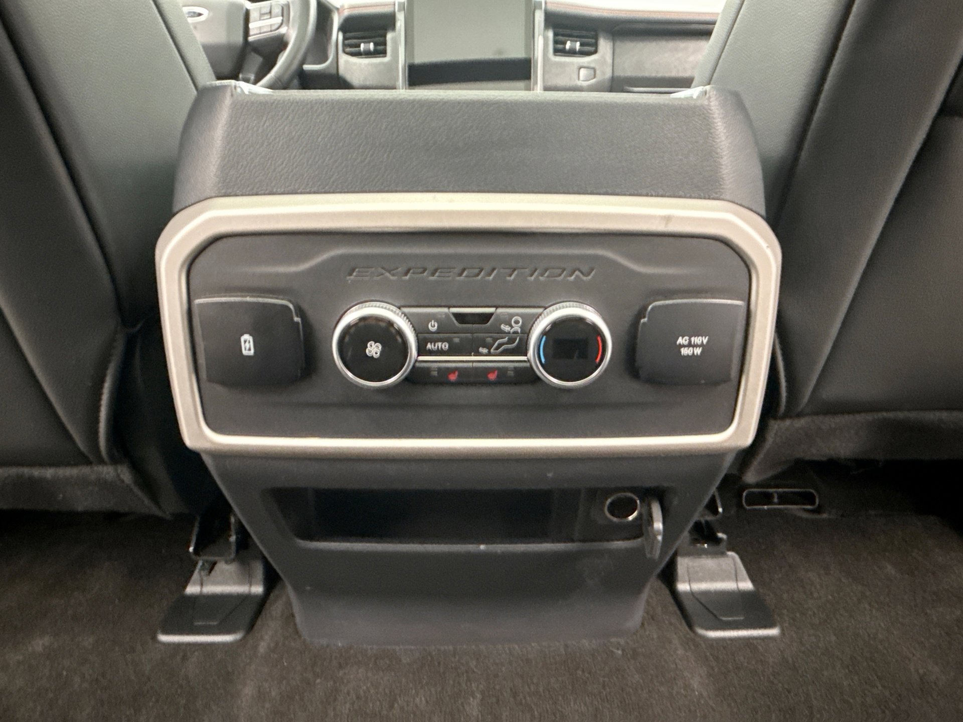 Used 2022 Ford Expedition Max Limited image 22