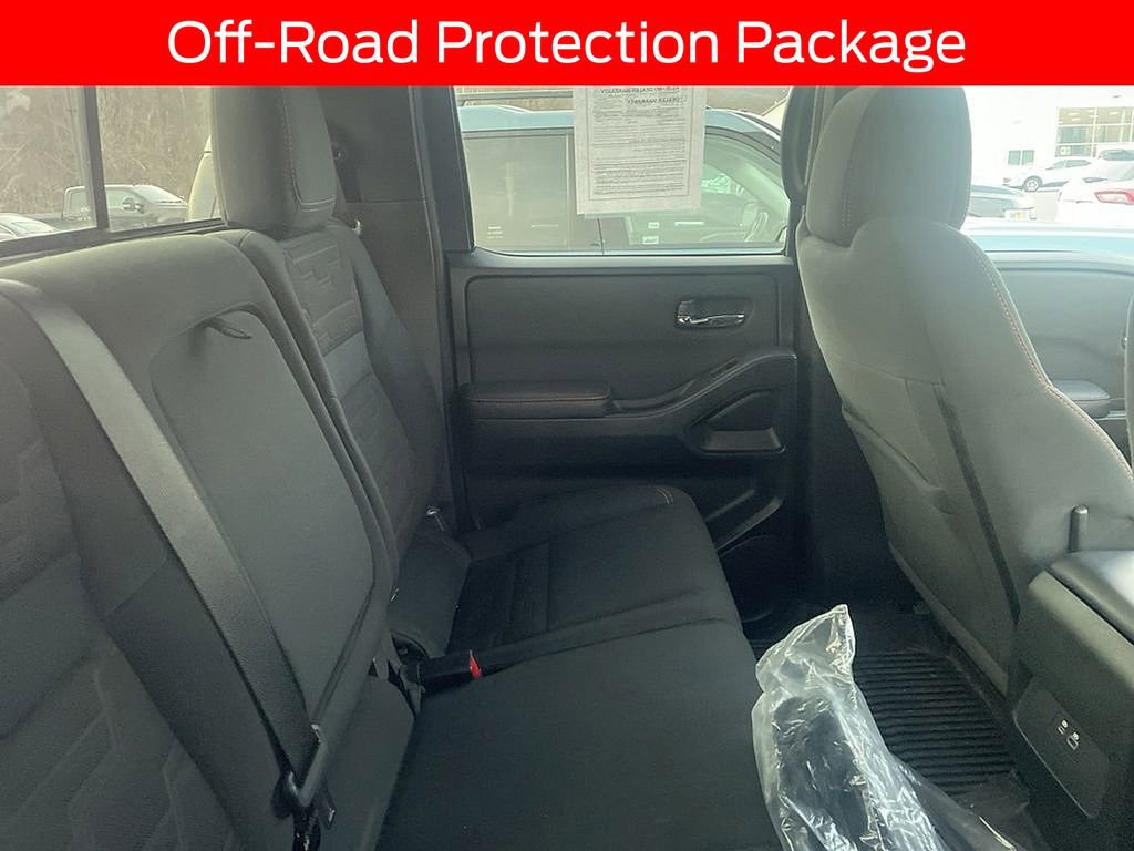 Used 2022 Nissan Frontier PRO-4X w/ Off-Road Protection Package image 9